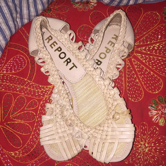 Cream Colored Flats - Picture 3 of 4